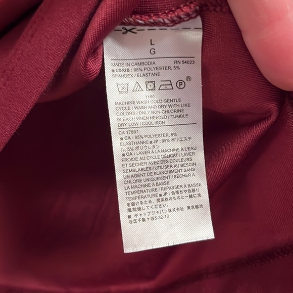 Scoop neck sleeveless maroon banana republic factory top size L Fits like XL - Picture 3 of 4